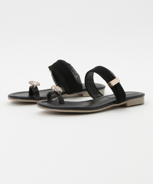 KOBE LETTUCE（コウベレタス）の「親指ビジュー×シフォンベルトフラットサンダル（サンダル・レディース・ホワイト/ブラック/ピンク/その他1/その他2/その他3/シルバー/ブルー/ミント/イエロー/ブラック系その他/その他/グリーン系その他/シルバー系その他・L/S/M/LL）」の3枚目の写真