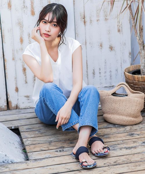 KOBE LETTUCE（コウベレタス）の「親指ビジュー×シフォンベルトフラットサンダル（サンダル・レディース・ホワイト/ブラック/ピンク/その他1/その他2/その他3/シルバー/ブルー/ミント/イエロー/ブラック系その他/その他/グリーン系その他/シルバー系その他・L/S/M/LL）」の17枚目の写真