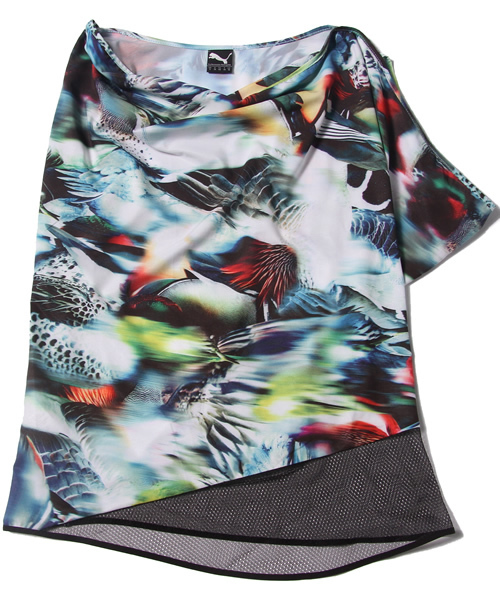 PUMA（プーマ）の「バード カモトップ (WOMEN) - PUMA by hussein chalayan（Tシャツ/カットソー・レディース・マルチ・SMALL/X-SMALL/XX-SMALL/MEDIUM）」の11枚目の写真