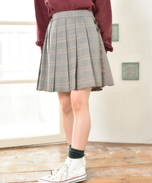 OLIVE des OLIVE（オリーブデオリーブ）の「チェック柄 プリーツ