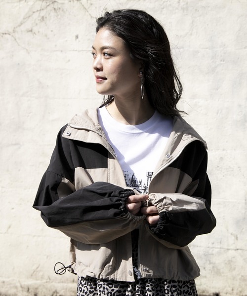 WEGO（ウィゴー）の「WEGO/マウンテンパーカー（マウンテンパーカー・レディース・ブラック/ベージュ/オフホワイト/ブルー/ベージュ系その他/イエロー・FREE）」の5枚目の写真