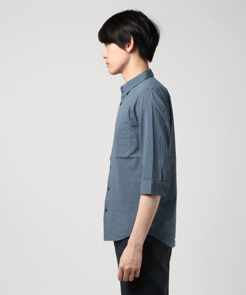 Blue Standard (ブルースタンダード)の「【BLUE STANDARD】強撚コットン7分袖シャツ(シャツ/ブラウス・メンズ・ホワイト/ネイビー/グレー/ブルー系その他/ライトブルー/ダークブルー・MEDIUM/X-LARGE/LARGE)」の7枚目の写真