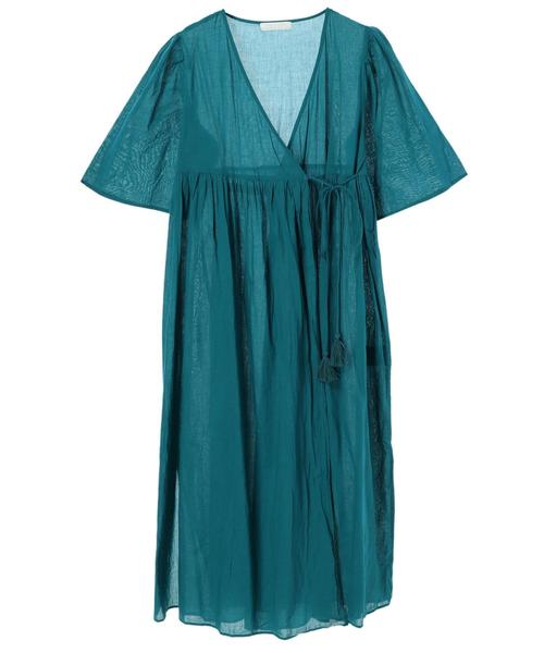 AMERICAN HOLIC（アメリカンホリック）の「5分袖カシュクールガウンワンピース（ワンピース・レディース・その他9/ネイビー/ターコイズブルー/その他1/マルチ/ドット/ブラック系その他/パープル/ブラック/ストライプ/カーキ・FREE）」の6枚目の写真