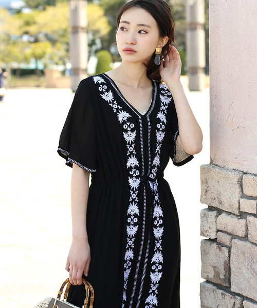 Web限定 ワンピース Bou セール ワンピース Jeloud ブージュルード のファッション Bou コットン刺繍ロングワンピース ワンピース