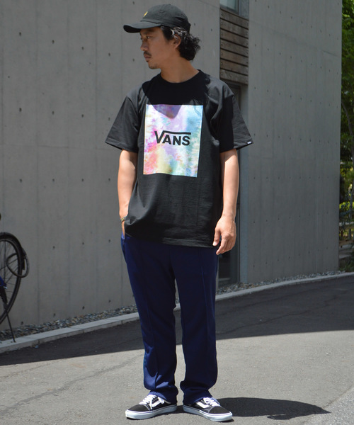 VANS（バンズ）の「VANS/ヴァンズ Tie Dye Flying LOGO S/S Tee（Tシャツ/カットソー・メンズ・ホワイト/ブラック・L/M/S/XL）」の5枚目の写真