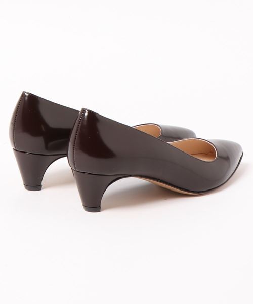 IENA（イエナ）の「CORSO ROMA レザーパンプス（パンプス・レディース・ブラウン・36/36.5/37/37.5/38）」の2枚目の写真