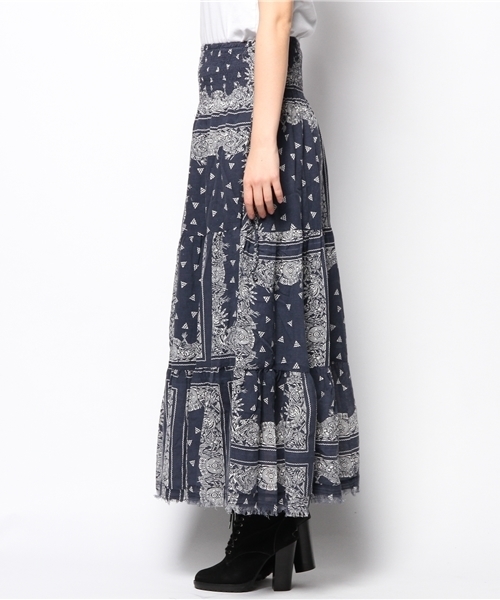 goa(ゴア)の「ネイティブバンダナプリント 2WAYスカート(スカート・レディース・モカ/ネイビー/ボルドー・FREE)」の4枚目の写真