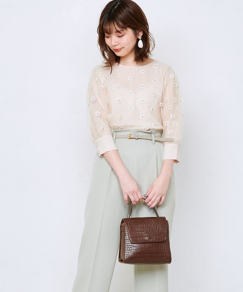 natural couture（ナチュラルクチュール）の「マーガレット刺繍7分袖シアーブラウス（シャツ/ブラウス・レディース・ホワイト/ブラック/ベージュ・FREE）」の8枚目の写真