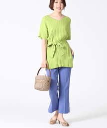 センタープレスフレアパンツ