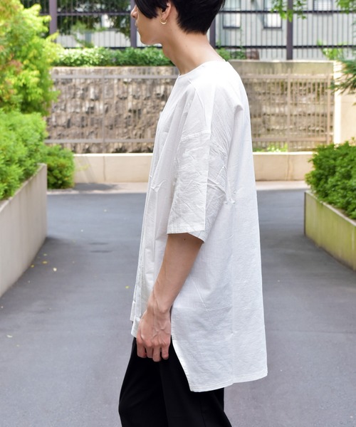 VIBGYOR(ヴィブジョー)の「VIBGYOR Select/サイドスリットシャツカットソー(RE)(Tシャツ/カットソー・メンズ・ホワイト/ブラック/ブルー/ベージュ・MEDIUM/LARGE)」の6枚目の写真