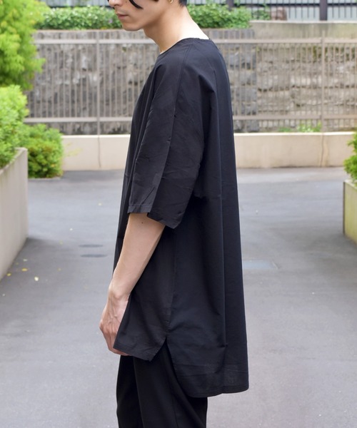 VIBGYOR(ヴィブジョー)の「VIBGYOR Select/サイドスリットシャツカットソー(RE)(Tシャツ/カットソー・メンズ・ホワイト/ブラック/ブルー/ベージュ・MEDIUM/LARGE)」の10枚目の写真