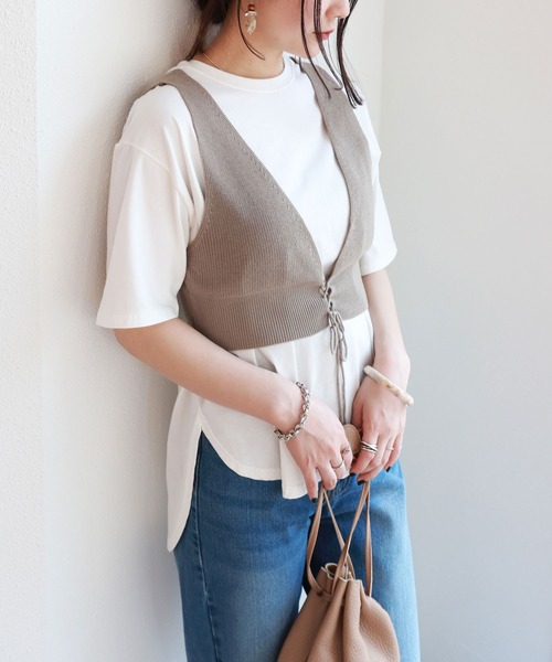 andme(アンドミー)の「コットン半袖裾ラウンドTシャツ(Tシャツ/カットソー・レディース・ブラック/グレー/オフホワイト・M)」の9枚目の写真