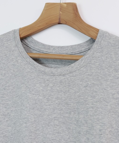 andme(アンドミー)の「コットン半袖裾ラウンドTシャツ(Tシャツ/カットソー・レディース・ブラック/グレー/オフホワイト・M)」の17枚目の写真
