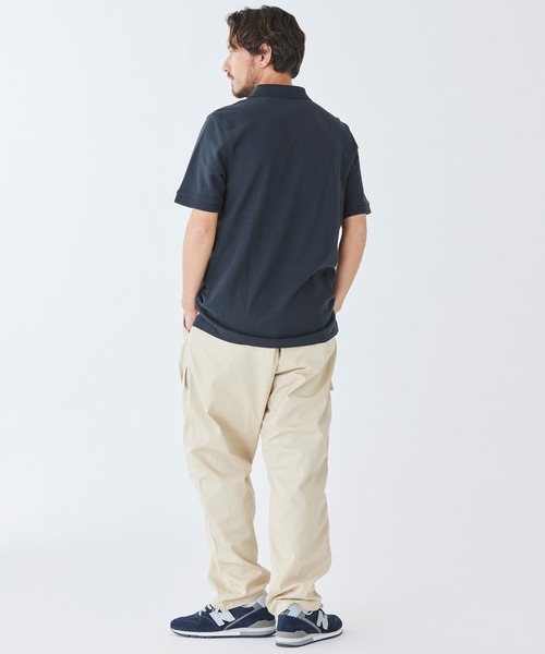 L.L.Bean(エルエルビーン)の「プレミアム・ダブル・エル・ポロシャツ、半袖 カタディン・ロゴの刺繍入り ジャパン・フィット(ポロシャツ・メンズ・ブラック/ネイビー/ホワイト/グリーン/インディゴブルー/ブルー/ターコイズブルー/パープル/ライトブルー/ヘザーグレー/グリーン系・MEDIUM/X-LARGE/SMALL/LARGE/XX-LARGE)」の19枚目の写真