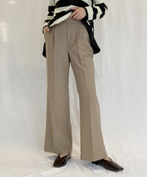【WEB限定】センターシームフレアパンツ