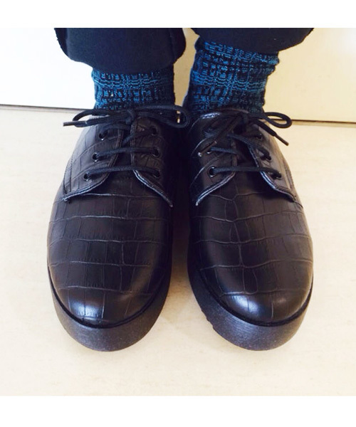 Kastane（カスタネ）の「【Kastane】厚底型押しシューズ（その他シューズ・レディース・ブラウン/ブラック・38/36/37）」の2枚目の写真