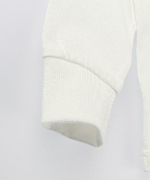 BRANSHES（ブランシェス）の「【WEB限定】袖口リブ長袖Tシャツ（Tシャツ/カットソー・キッズ・オフホワイト/ライトグリーン/ブルーグレー/カーキ/その他2/チャコールグレー/ベージュ/ライトベージュ/パープル/ブラック/その他1・100cm/130cm/150cm/110cm/120cm/140cm）」の17枚目の写真