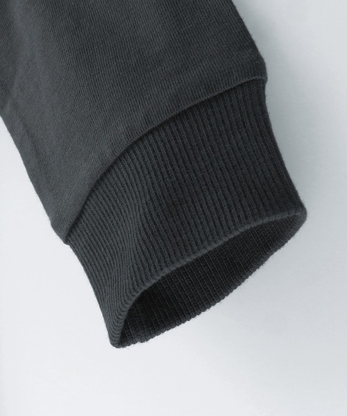BRANSHES（ブランシェス）の「【WEB限定】袖口リブ長袖Tシャツ（Tシャツ/カットソー・キッズ・オフホワイト/ライトグリーン/ブルーグレー/カーキ/その他2/チャコールグレー/ベージュ/ライトベージュ/パープル/ブラック/その他1・100cm/130cm/150cm/110cm/120cm/140cm）」の18枚目の写真