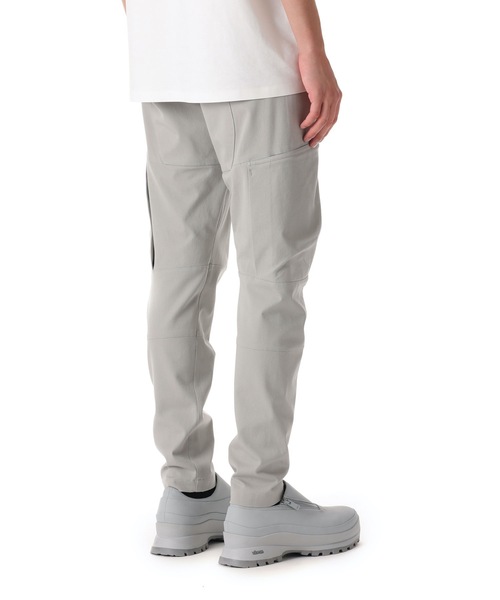 ATTACHMENT(アタッチメント)の「CO/RY STRECH TWILL TECHNICAL CARGO(カーゴパンツ・メンズ・ライトグレー/ブラック・1/2/3)」の11枚目の写真