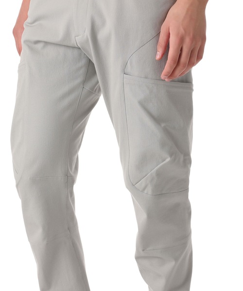 ATTACHMENT(アタッチメント)の「CO/RY STRECH TWILL TECHNICAL CARGO(カーゴパンツ・メンズ・ライトグレー/ブラック・1/2/3)」の10枚目の写真