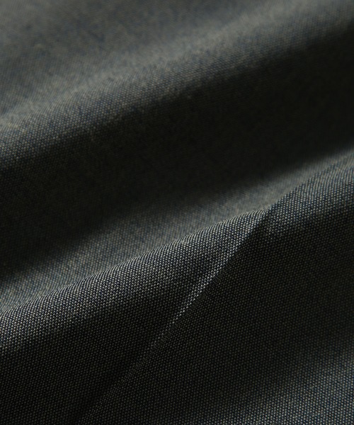 ADAM ET ROPE'（アダムエロペ）の「【OGUZ】ルーズテーパード ワイドスラックス/セットアップ対応（スラックス・メンズ・チャコールグレー/ベージュ系その他・S/M/L）」の9枚目の写真