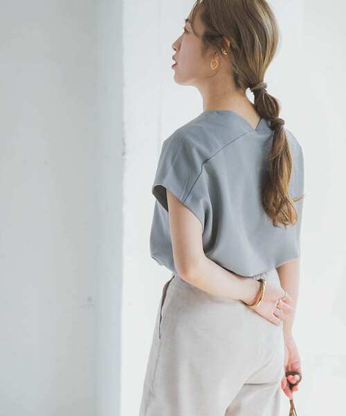 ITEMS URBANRESEARCH（アイテムズ アーバンリサーチ）の「カットミラノフレンチプルオーバー（Tシャツ/カットソー・レディース・オフホワイト/ブラック/モカ/ブルー/ピンク/カーキ/キャメル・FREE）」の6枚目の写真