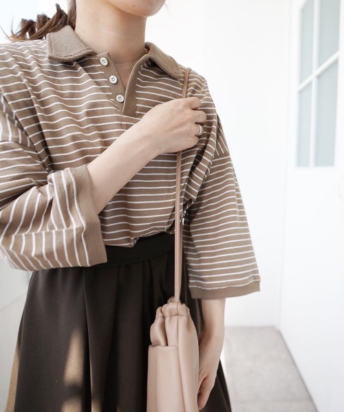 moi tytto（モイテュット）の「オーバーサイズポロシャツ（ポロシャツ・レディース・ベージュ/ネイビー・FREE）」の3枚目の写真