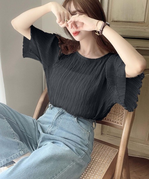 moment+（モーメントプラス）の「【累計販売枚数4万枚突破！】インナーキャミ付き半袖メローシアープリーツブラウス（シャツ/ブラウス・レディース・ブラック/ブラウン/オフホワイト/カーキ/ライトグリーン/グレイッシュベージュ・M/L）」の22枚目の写真