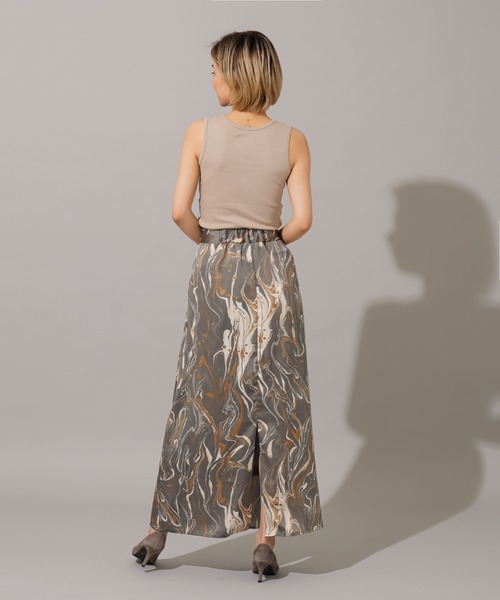 My shawty（ﾏｲｼｬｳﾃｨｰ）の「marble satin skirt（スカート・レディース・グレー/ブラック・FREE）」の4枚目の写真