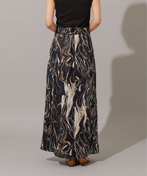 My shawty（ﾏｲｼｬｳﾃｨｰ）の「marble satin skirt（スカート・レディース・グレー/ブラック・FREE）」の9枚目の写真