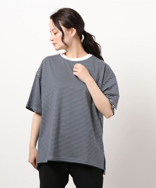 ehka sopo（エヘカソポ）の「細ボーダービッグTシャツ（Tシャツ/カットソー・レディース・ピンク/グリーン/ネイビー・ﾌﾘ-）」の7枚目の写真