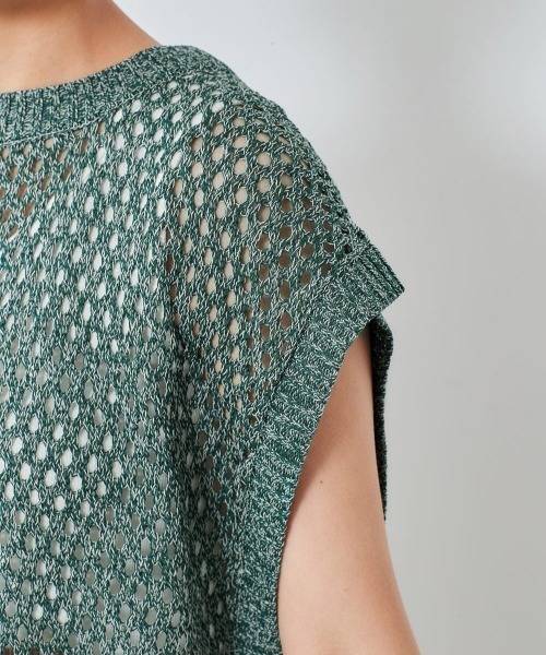 cepo（セポ）の「バックスリット　ドットメッシュニットベスト（ベスト・レディース・グリーン/イエロー/ブラック・M）」の17枚目の写真