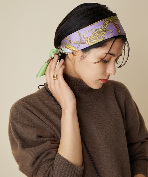 MADEMOISELLE ROPE'(マドモアゼル ロペ)の「ヴィンテージライクシルクスカーフ(バンダナ/スカーフ・レディース・グリーン/ブラウン/ピンク/ネイビー・FREE)」の8枚目の写真