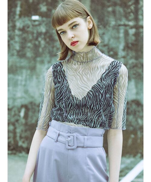 jouetie（ジュエティ）の「メローシアートップス（Tシャツ/カットソー・レディース・その他1/ブラウン/オフホワイト/ブラック・MEDIUM）」の4枚目の写真