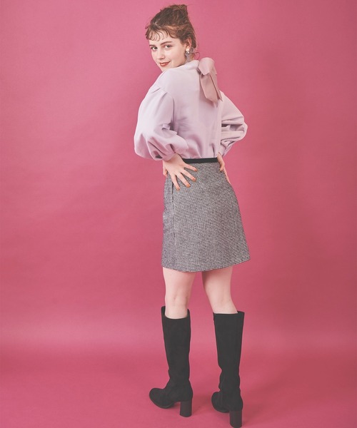 31 Sons de mode（トランテアン　ソン　ドゥ　モード）の「バックリボンスウェット（スウェット・レディース・ラベンダー/サックスブルー/オフホワイト・36）」の5枚目の写真