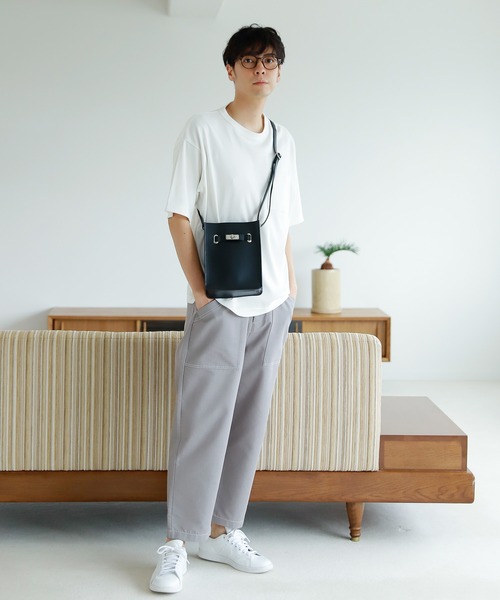 LAKOLE（ラコレ）の「ベルテッドスクエアショルダーバッグ / 216795（ショルダーバッグ・メンズ・ブラック/ブラウン/シルバーグレー・FREE）」の20枚目の写真