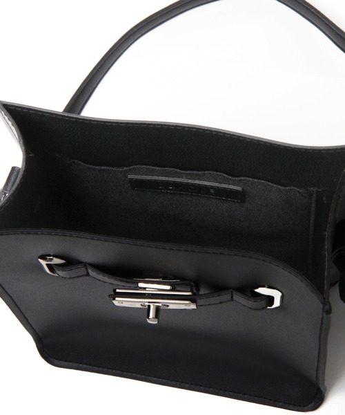 LAKOLE（ラコレ）の「ベルテッドスクエアショルダーバッグ / 216795（ショルダーバッグ・メンズ・ブラック/ブラウン/シルバーグレー・FREE）」の14枚目の写真