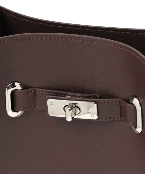 LAKOLE（ラコレ）の「ベルテッドスクエアショルダーバッグ / 216795（ショルダーバッグ・メンズ・ブラック/ブラウン/シルバーグレー・FREE）」の18枚目の写真