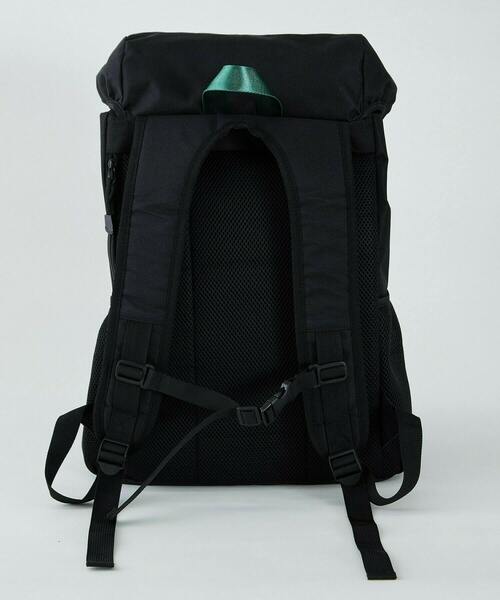 【美品】FRAPBOIS フラボアリュックバックパック　レディースメンズブラック FRAPBOIS（フラボア）の「バックパック（バックパック/リュック