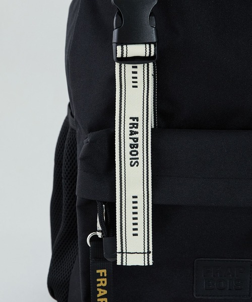 【美品】FRAPBOIS フラボアリュックバックパック　レディースメンズブラック FRAPBOIS（フラボア）の「バックパック（バックパック/リュック