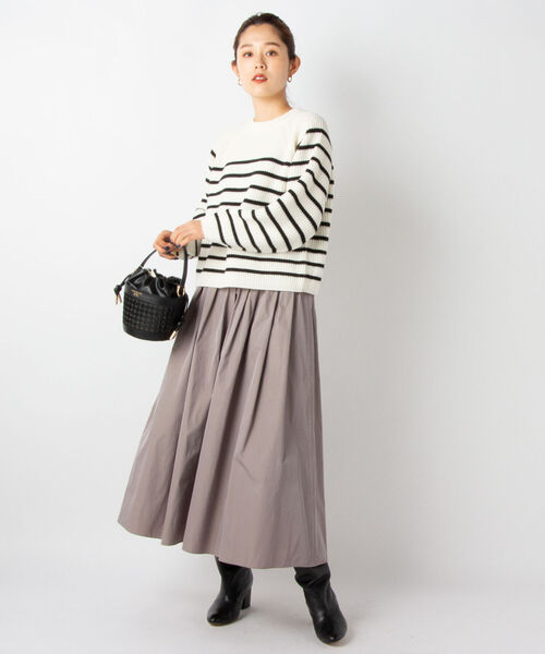 NOLLEY’S（ノーリーズ）の「リバーシブルタフタスカート（スカート・レディース・オリーブ/ネイビー/ベージュ/インディゴブルー/イエロー/サックスブルー・1/2/16/17）」の12枚目の写真