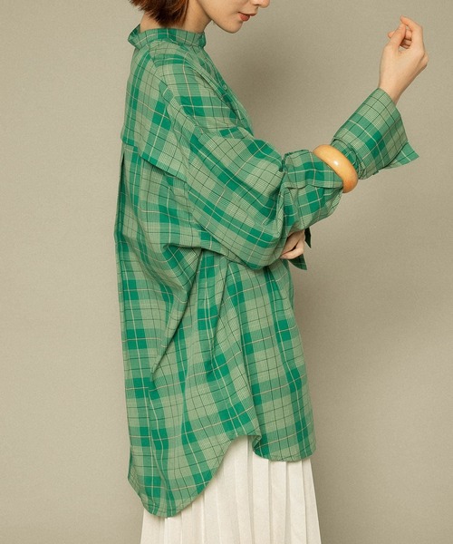 KBF(ケイビーエフ)の「BACKオープンチェックシャツ(シャツ/ブラウス・レディース・ブラック系その他/ブラウン系その他/グリーン系その他・ONE)」の19枚目の写真