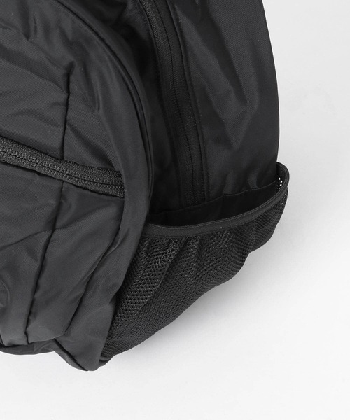 URBAN RESEARCH DOORS（アーバンリサーチドアーズ）の「『WEB限定』THE NORTH FACE K Small Day（バックパック/リュック・キッズ・ブラック/ブラウン/ブラック系その他・ONE）」の4枚目の写真