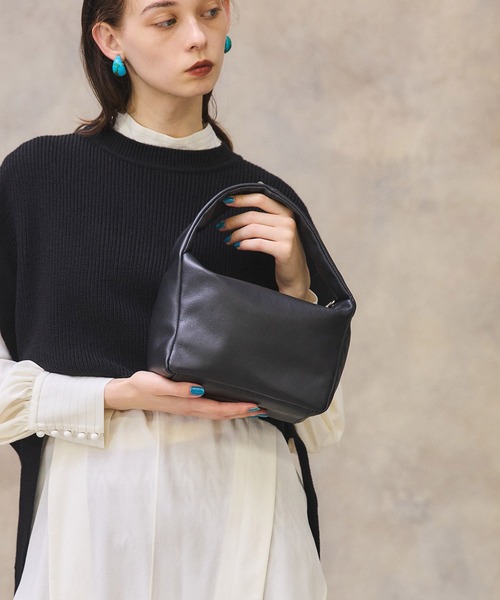 PUBLIC TOKYO（パブリックトウキョウ）の「２WAYスクエアバッグ（ハンドバッグ・レディース・バーガンディー/ブラック・FREE）」の2枚目の写真