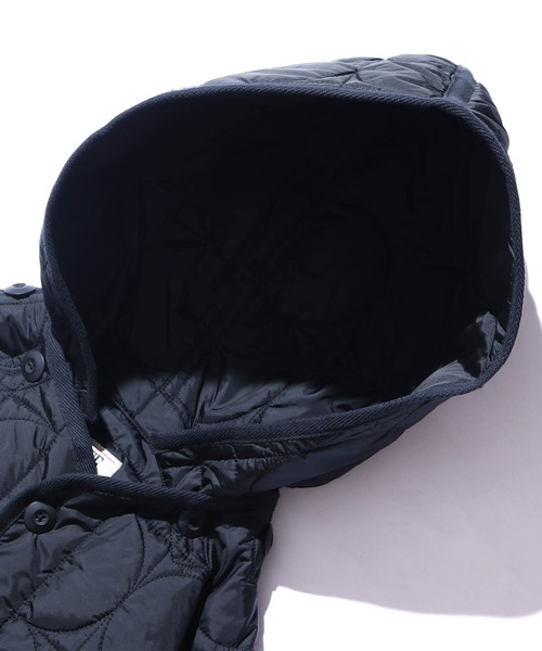 KIFFE(キッフェ)の「KIFFE/キッフェ GEOMETRIC QUILT COAT キルティングコート(ミリタリージャケット・メンズ・ブラック/オリーブ・1)」の18枚目の写真