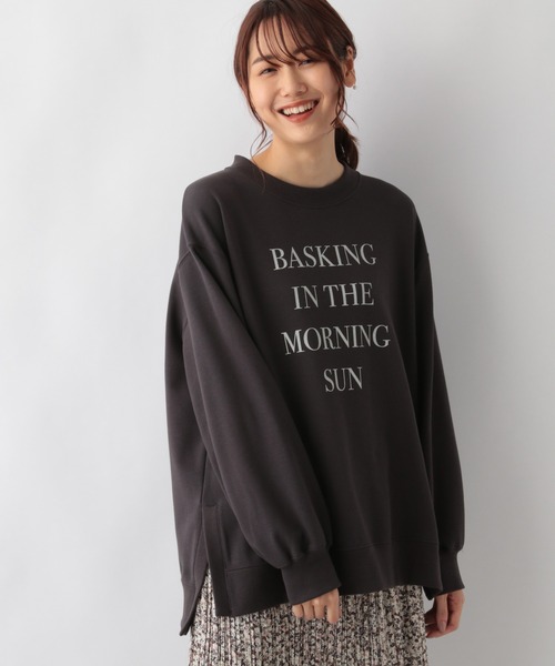 GLOBAL WORK(グローバルワーク)の「キレイ見えサラサラプリントプルオーバー/227780(Tシャツ/カットソー・レディース・アイボリー/チャコールグレー/ライトグレー/モカ/ブラック/グリーン・MEDIUM/LARGE)」の1枚目の写真