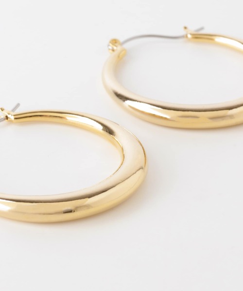 KBF(ケイビーエフ)の「ラウンドフープピアス(ピアス(両耳用)・レディース・シルバー/ゴールド・ONE)」の7枚目の写真