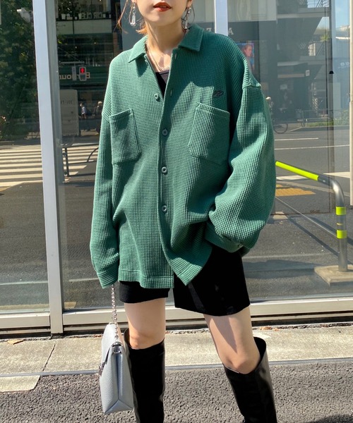 WHO'S WHO gallery（フーズフーギャラリー）の「【KOOKY'N/クーキー】ワッフルシャツカーディガン（カーディガン/ボレロ・メンズ・ブラック/ネイビー/ブラウン/グリーン・FREE）」の3枚目の写真