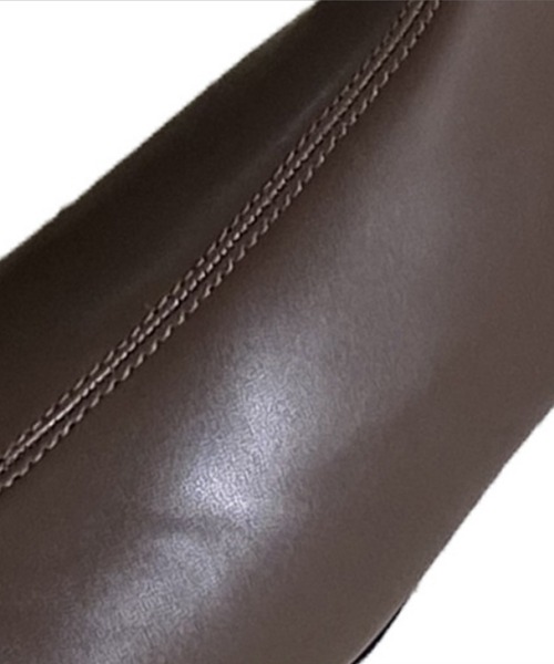 aimoha（アイモハ）の「フェイクレザーブーツ（ブーツ・レディース・ブラック/チョコ/ベージュ・22.5cm/24.5cm/23.5cm/24.0cm/23.0cm）」の6枚目の写真