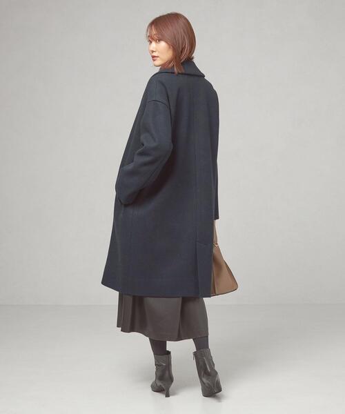 closet story（クローゼットストーリー）の「＜closet story（クローゼットストーリー）＞ジャージーメルトン ショールカラー コート（その他アウター・レディース・ライトブルー/ネイビー・FREE）」の4枚目の写真